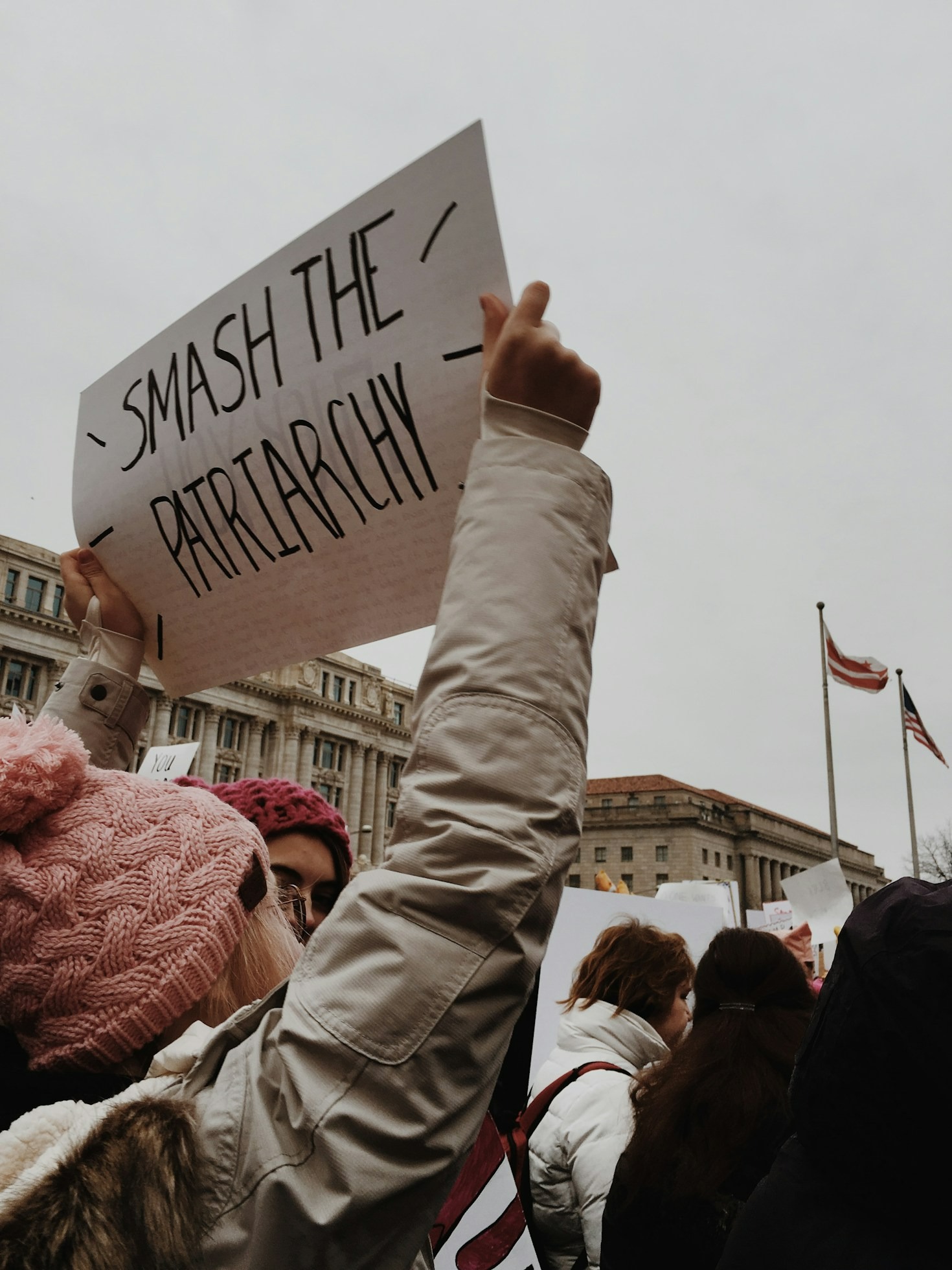 Cómo la agenda feminista impulsa el cambio social